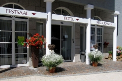 hotel_aussen_03